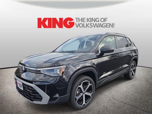 New 2025 Volkswagen Taos SEL image 8