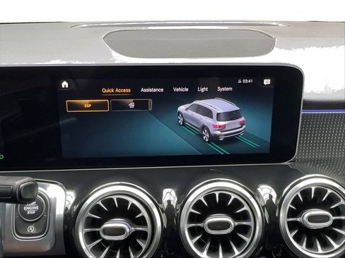Used 2021 Mercedes-Benz GLB 250 4MATIC w/ Premium Package image 54