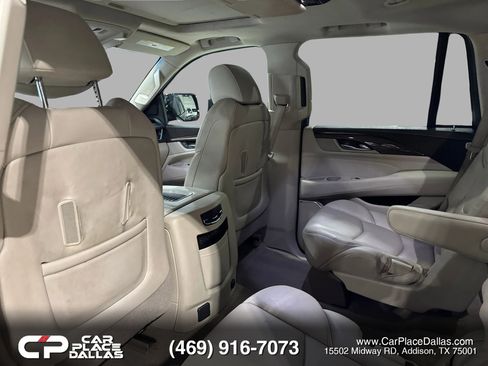 Used 2019 Cadillac Escalade Luxury RWD image 23