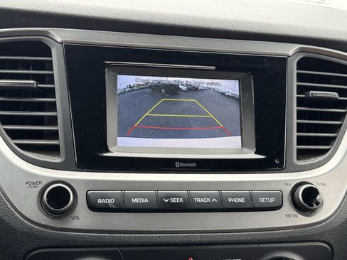 Used 2018 Hyundai Accent SE image 9