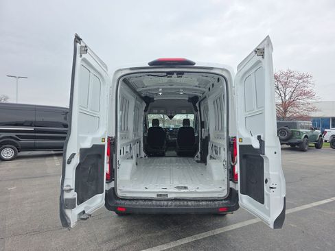 Certified 2023 Ford Transit 250 Medium Roof AWD image 10