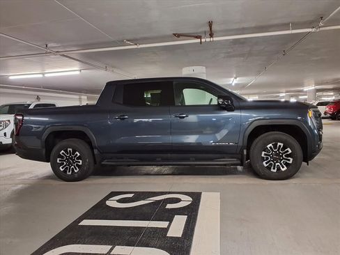 Used 2026 GMC Sierra EV Elevation w/ Premium Package AWD/4WD image 4