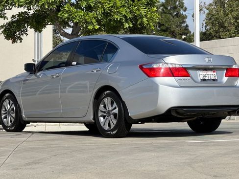 Used 2013 Honda Accord LX image 3