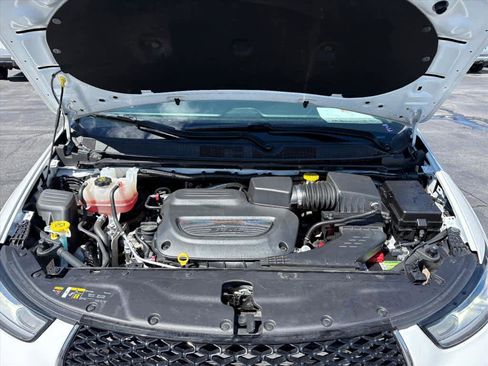 Used 2023 Chrysler Pacifica Touring-L image 31
