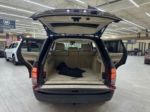 Used 2014 Land Rover Range Rover HSE AWD/4WD image 12