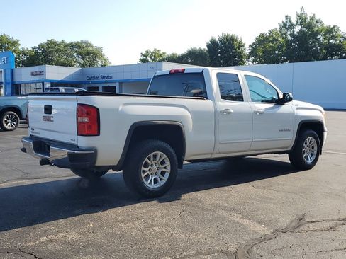 Used 2014 GMC Sierra 1500 SLE w/ SLE Value Package AWD/4WD image 4