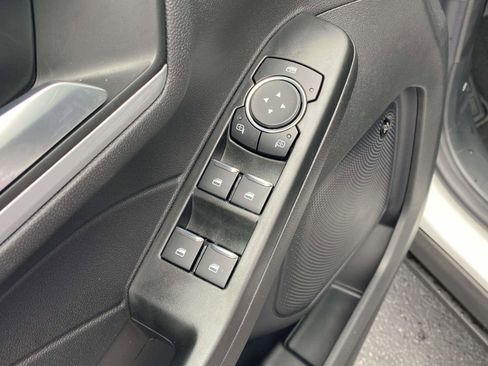 Used 2024 Ford Escape SE w/ PHEV Premium Package image 18