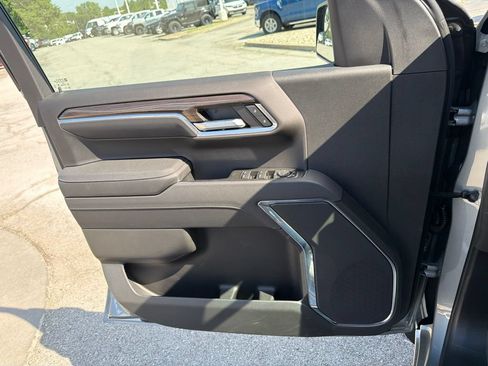 New 2026 Chevrolet Silverado 1500 LT Trail Boss w/ LPO, Dark Essentials Package AWD/4WD image 29