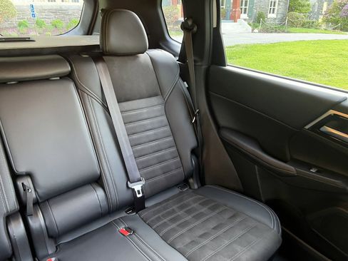 Used 2024 Mitsubishi Outlander SE Black Edition AWD/4WD image 19