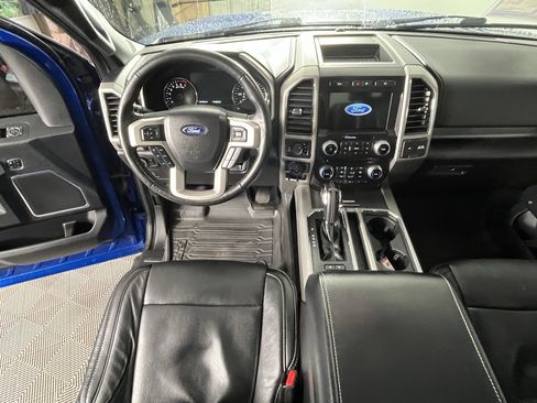 Used 2017 Ford F150 Lariat w/ Equipment Group 502A Luxury image 11