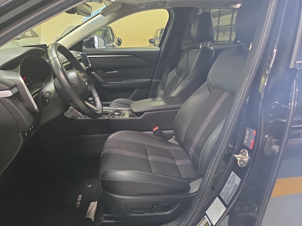 Used 2026 MAZDA CX-50 AWD 2.5 S w/ Preferred Pkg image 4