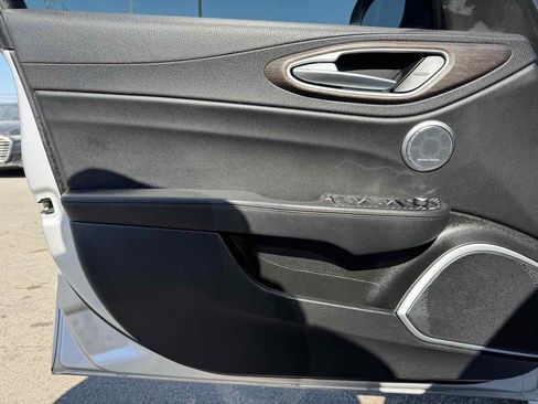 Used 2019 Alfa Romeo Giulia Ti w/ TI Performance Package image 26