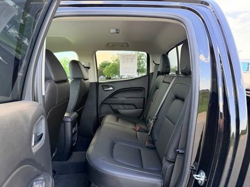 Used 2019 Chevrolet Colorado LT w/ Redline Special Edition AWD/4WD image 8