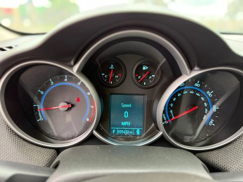 Used 2012 Chevrolet Cruze LT image 15