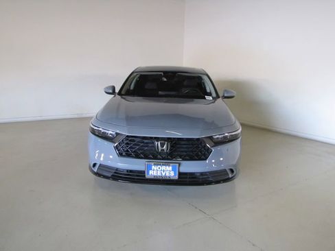 Certified 2024 Honda Accord EX-L image 2