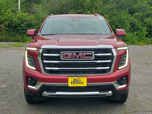 Used 2026 GMC Yukon XL Elevation w/ Elevation Premium Package AWD/4WD image 2