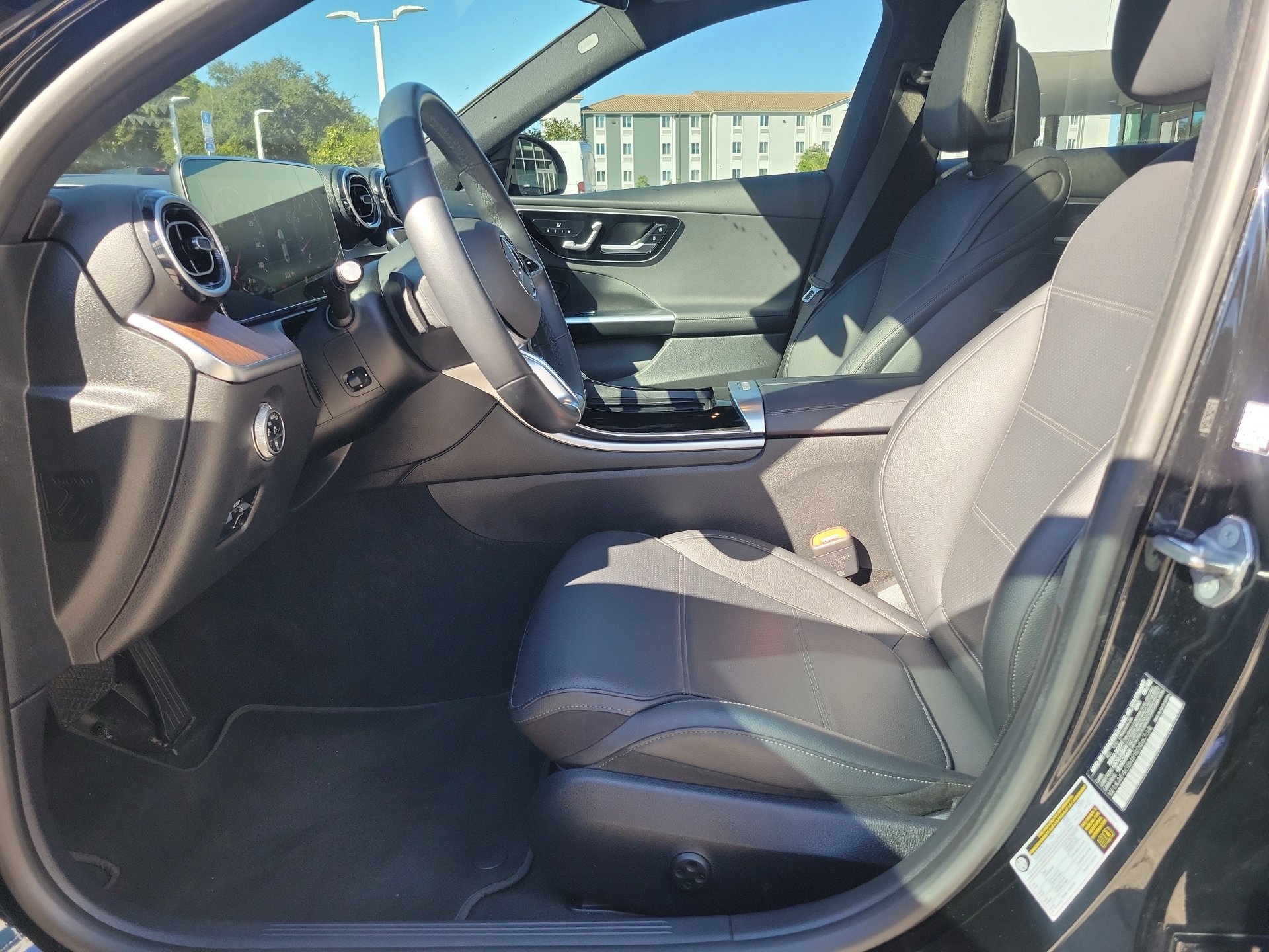Used 2023 Mercedes-Benz C 300 Sedan image 21