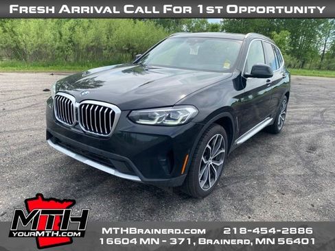 Used 2023 BMW X3 xDrive30i AWD/4WD image 4