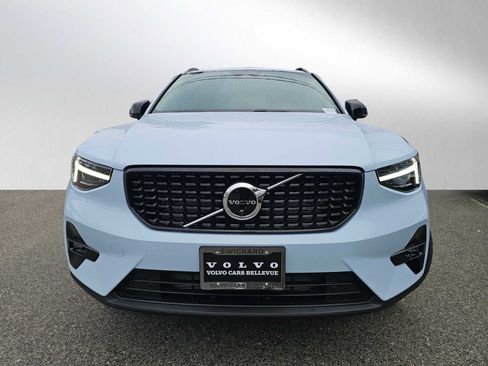 New 2026 Volvo XC40 B5 Ultra w/ Climate Package image 8