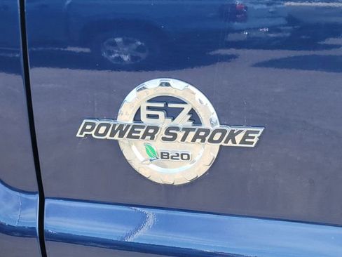 Used 2011 Ford F250 Lariat w/ Lariat Interior Pkg AWD/4WD image 14