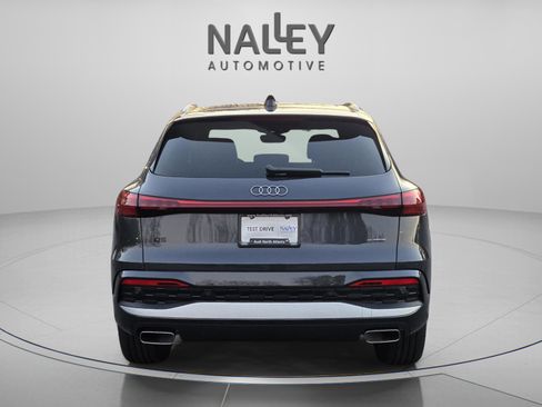 New 2025 Audi Q5 Prestige image 5