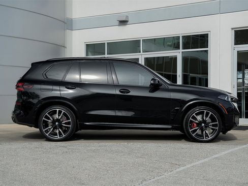 Used 2025 BMW X5 M60i image 6