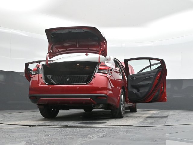 Used 2025 Nissan Versa SV w/ Trunk Package FWD image 51