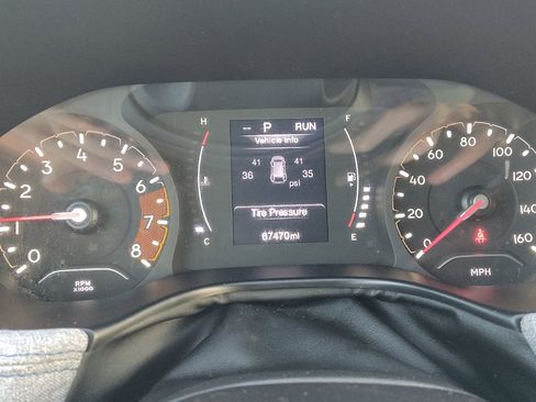 Used 2022 Jeep Compass Latitude w/ Mopar Graphics Package AWD/4WD image 23