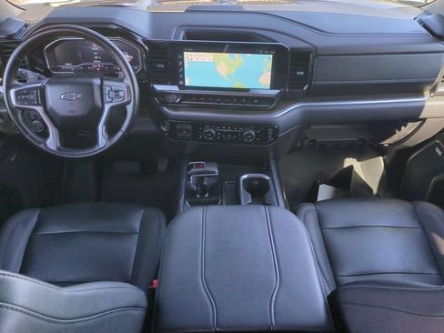 Used 2024 Chevrolet Silverado 1500 LT Trail Boss w/ LT Trail Boss Premium Package AWD/4WD image 28