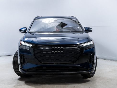 Used 2025 Audi Q4 e-tron Premium Plus w/ Premium Plus image 10