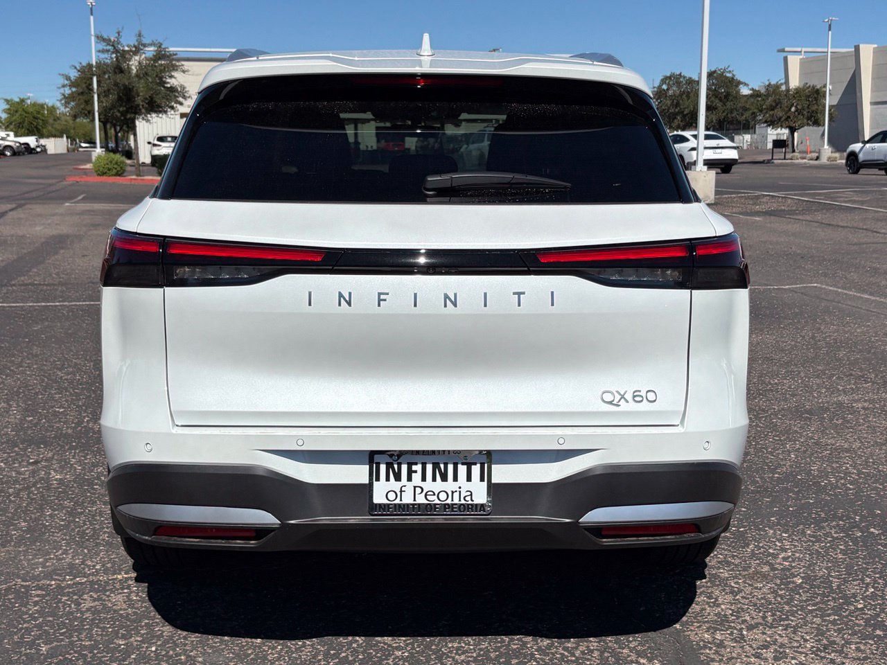 New 2027 INFINITI QX60 Luxe FWD image 5