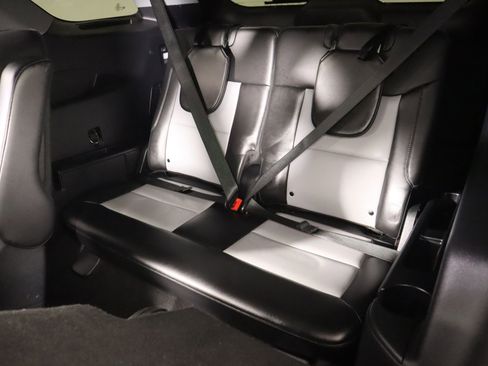 Used 2023 Ford Explorer XLT w/ Equipment Group 202A image 14