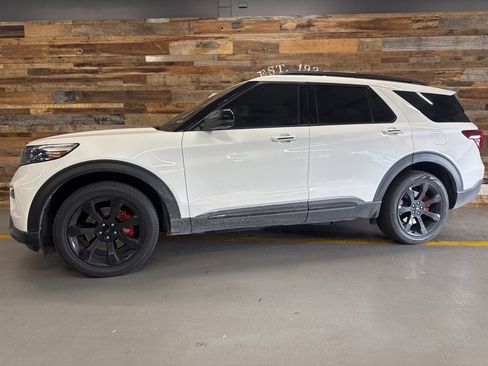 Used 2023 Ford Explorer ST w/ Equipment Group 401A image 15