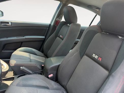 Used 2007 Nissan Sentra SE-R Spec V w/ Sunroof Pkg FWD image 10