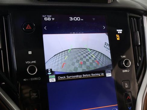 Used 2022 Subaru Outback Touring XT image 6