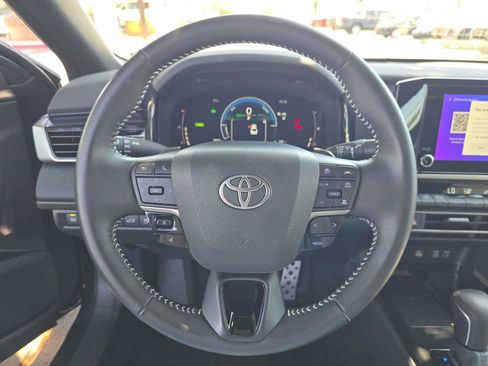 Certified 2026 Toyota Camry SE FWD image 24
