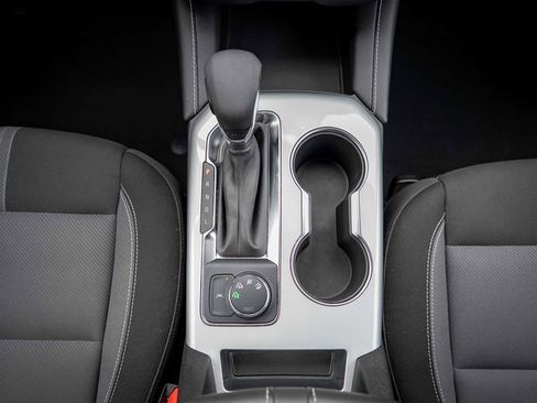 Used 2025 Chevrolet Blazer LT image 26