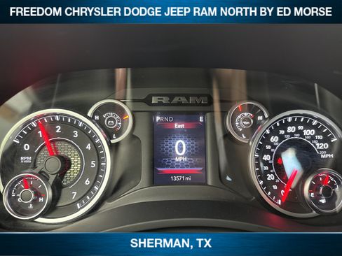 Used 2026 RAM 2500 Big Horn AWD/4WD image 12