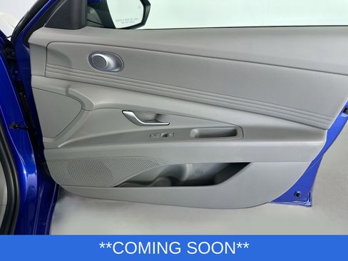 Used 2024 Hyundai Elantra SEL w/ Convenience Package FWD image 29