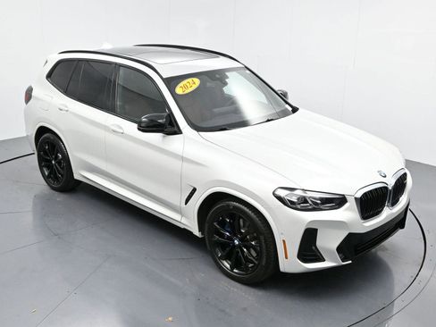 Used 2024 BMW X3 M40i w/ Premium Package image 43