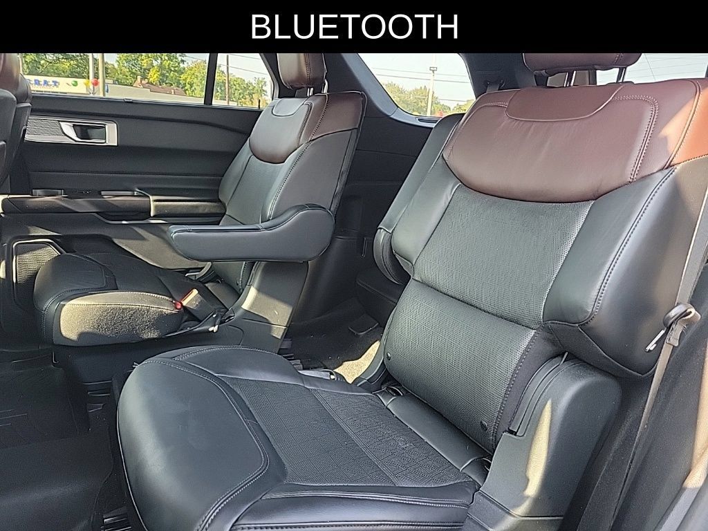 Used 2020 Ford Explorer Platinum AWD/4WD image 11