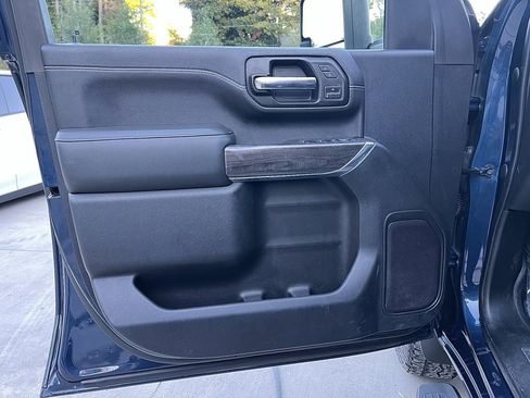 Used 2020 Chevrolet Silverado 2500 LTZ w/ LTZ Texas Edition image 24