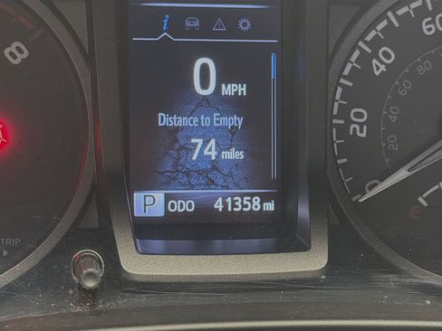 Used 2021 Toyota Tacoma TRD Sport image 8