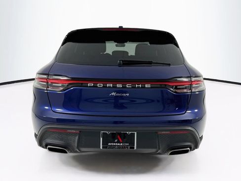 Certified 2025 Porsche Macan AWD/4WD image 6