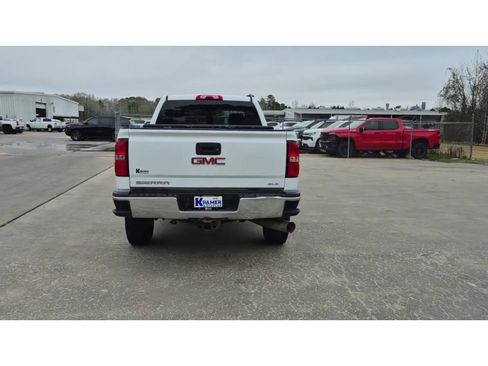 Used 2016 GMC Sierra 2500 SLE w/ SLE Preferred Package image 7