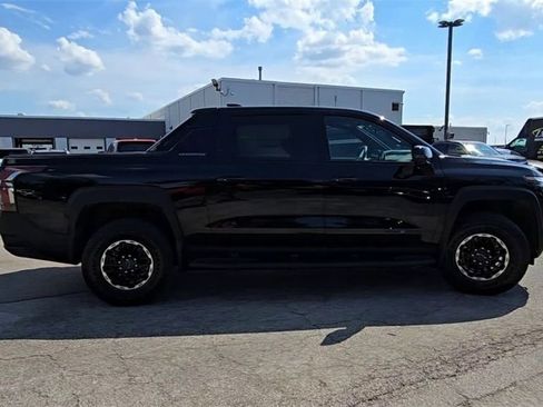 New 2026 Chevrolet Silverado EV Trail Boss image 2