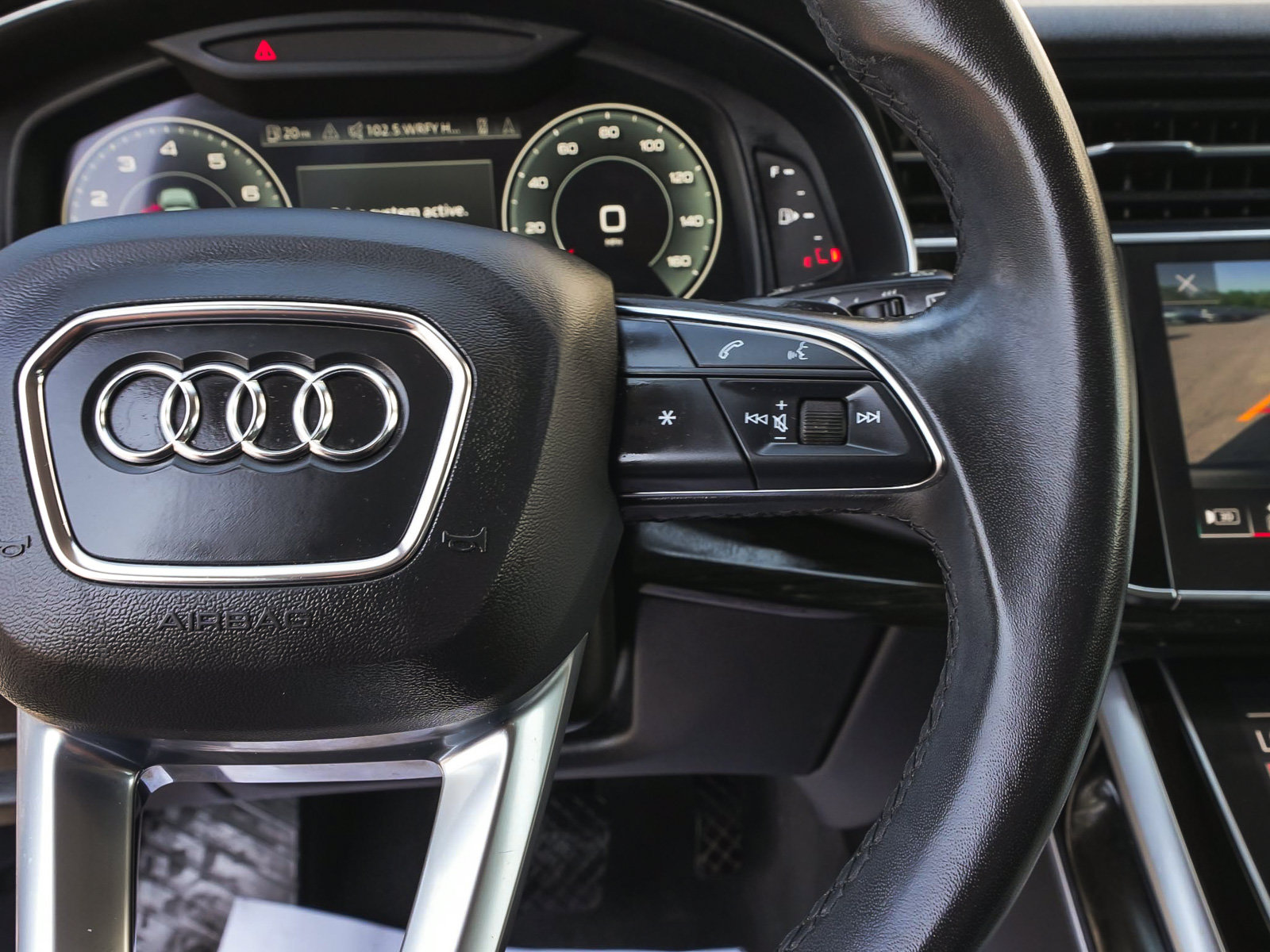 Used 2023 Audi Q7 2.0T Premium w/ Convenience Package AWD/4WD image 17