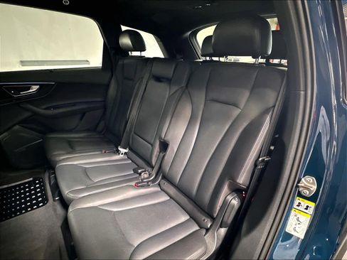 Used 2018 Audi Q7 3.0T Prestige w/ Prestige Package AWD/4WD image 27