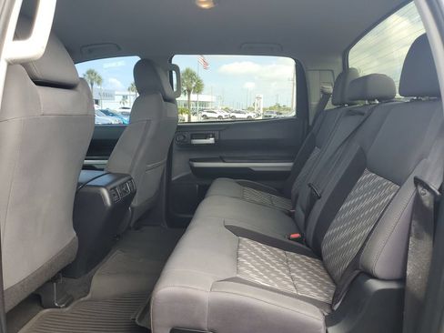 Used 2021 Toyota Tundra SR5 w/ TRD Off-Road Package AWD/4WD image 15
