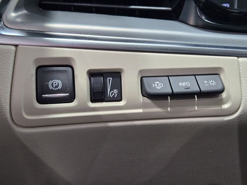 New 2025 Cadillac XT5 Premium Luxury w/ Technology Package image 15